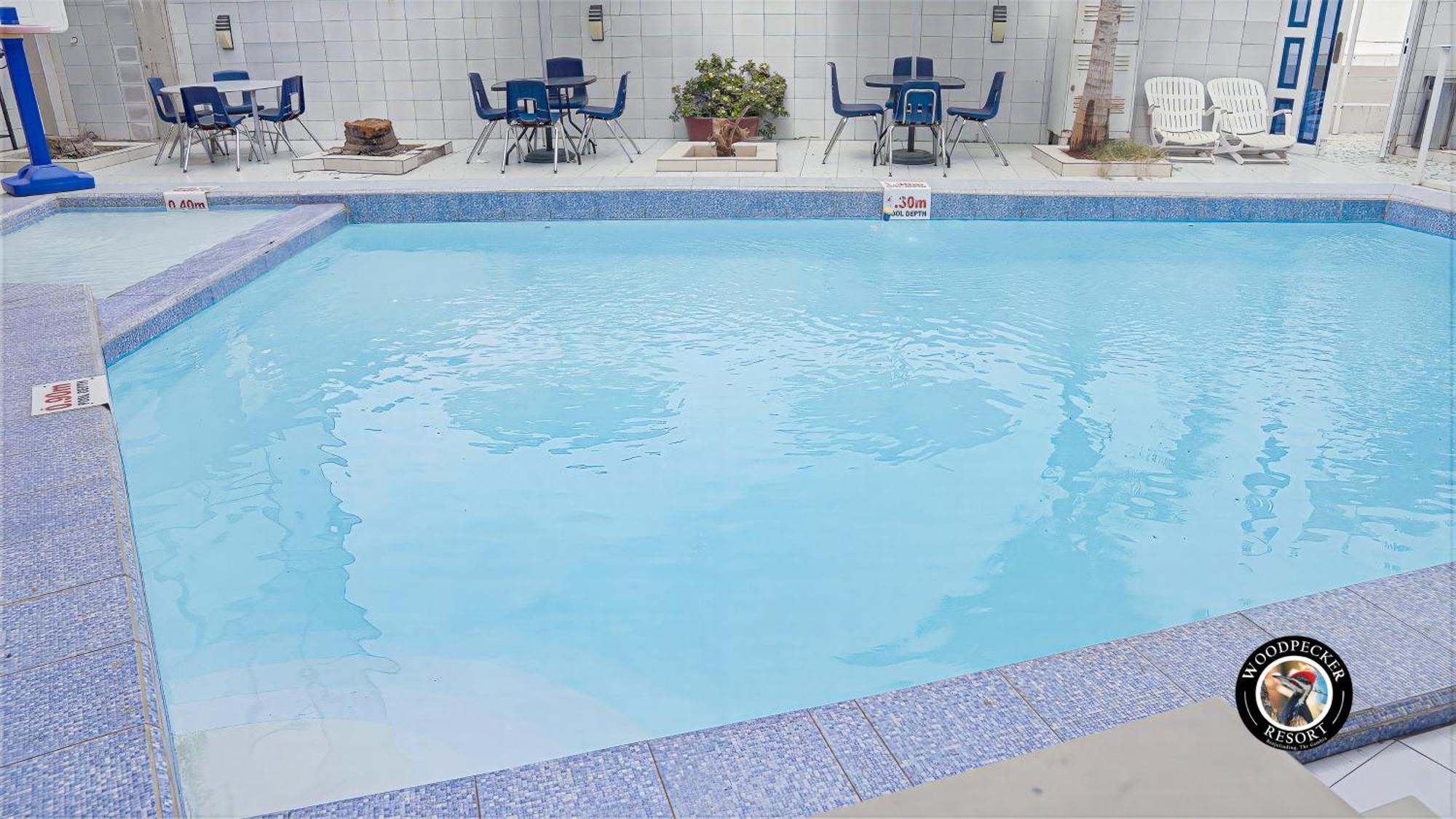 Woodpecker Resort Hotel Banjul Esterno foto